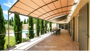 villa à la vente -   30700  UZES, surface 267,35 m2 vente villa - PIE51576